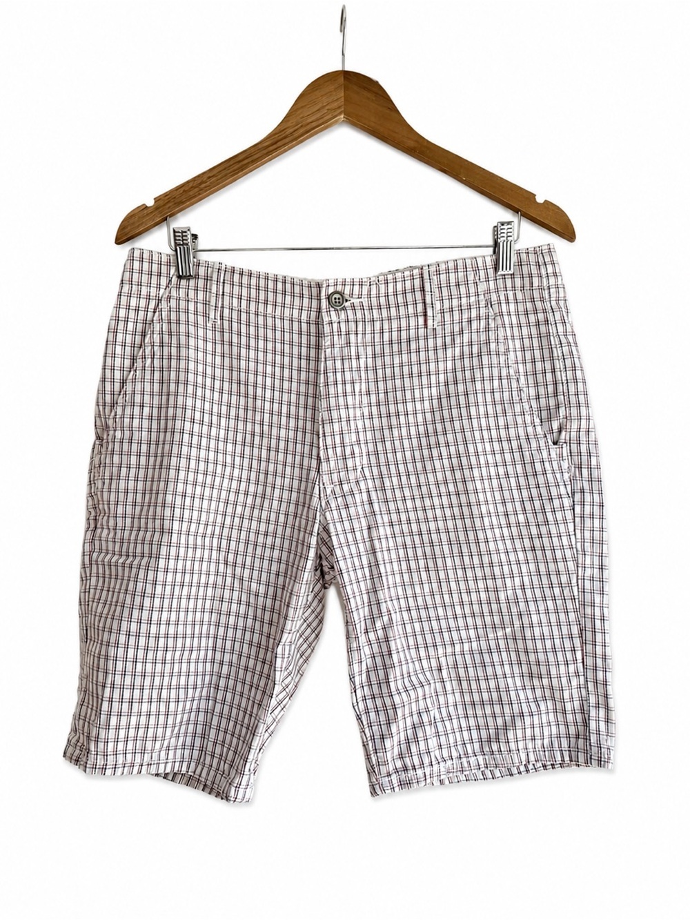 Levi's Red White Blue Plaid Chino Shorts Size 32